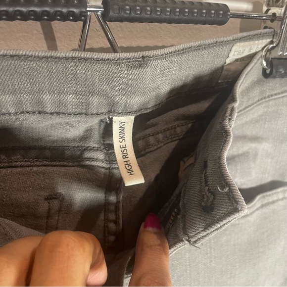 Rag & Bone Gray Skinny Jeans - Picture 5 of 6
